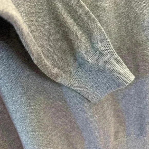 Lands' End Men's V-Neck Pullover Sweater XL Gray Casual Fall - Picture 6 of 9